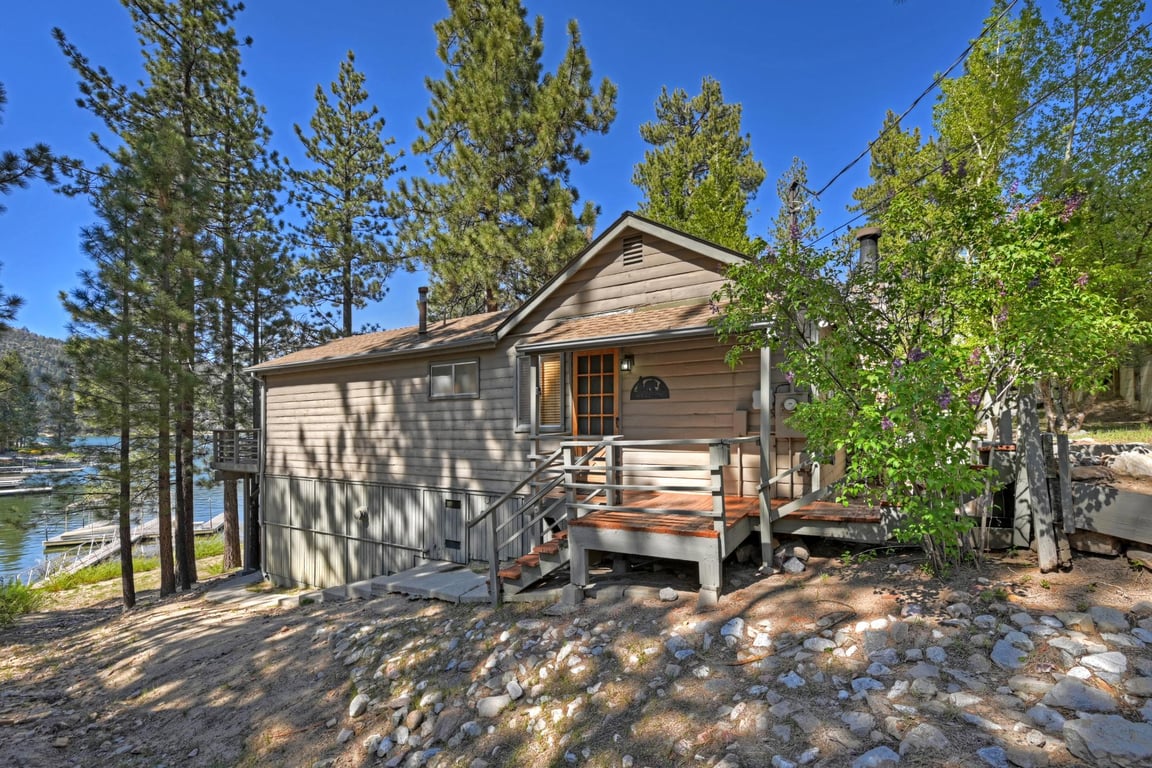 Big Bear Cabin - CozyLakefront - 0005