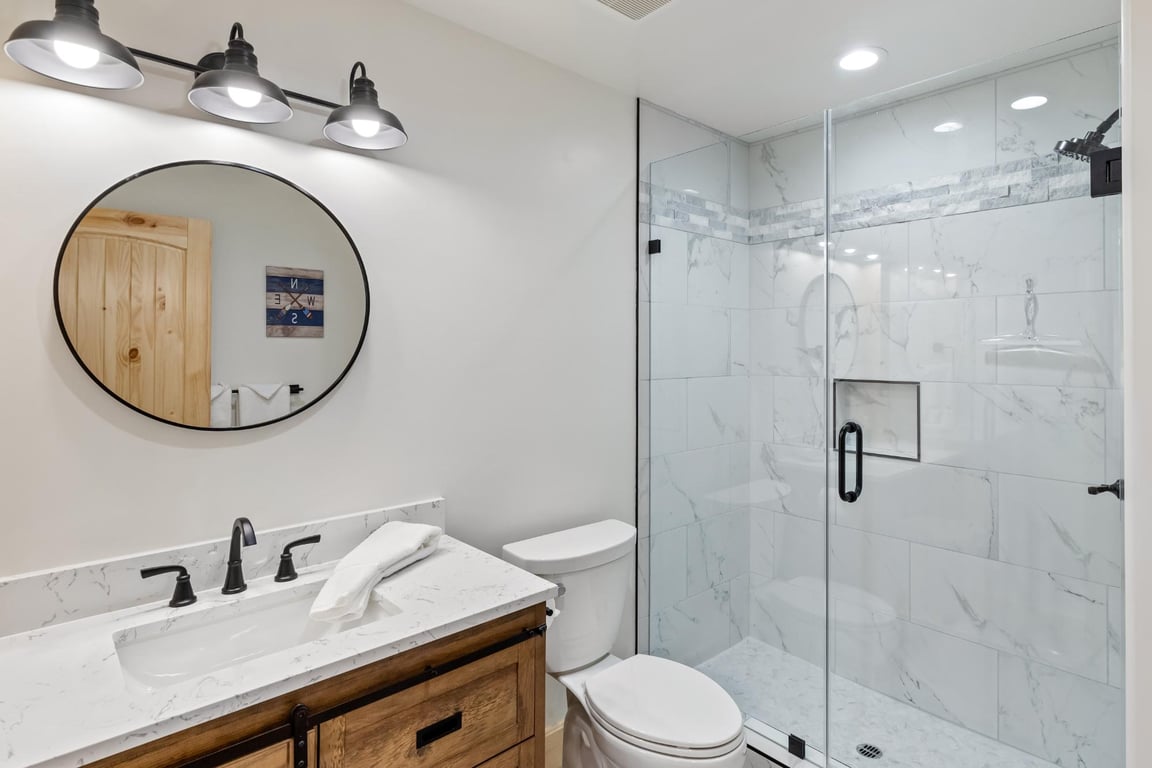 Cabin Image 82
