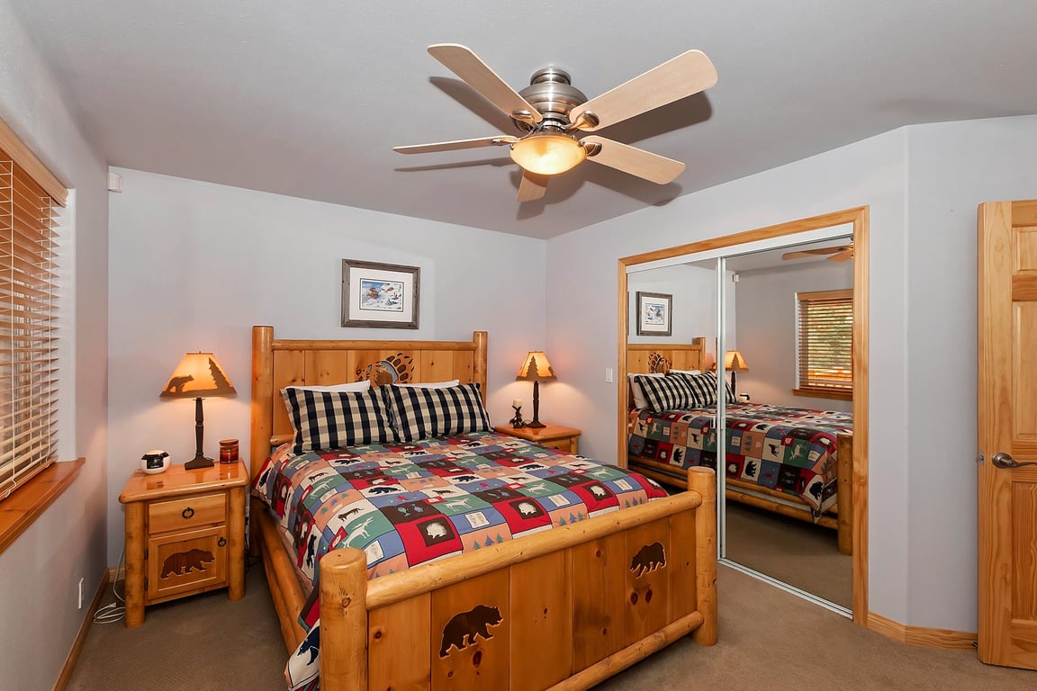 Cabin Image 28