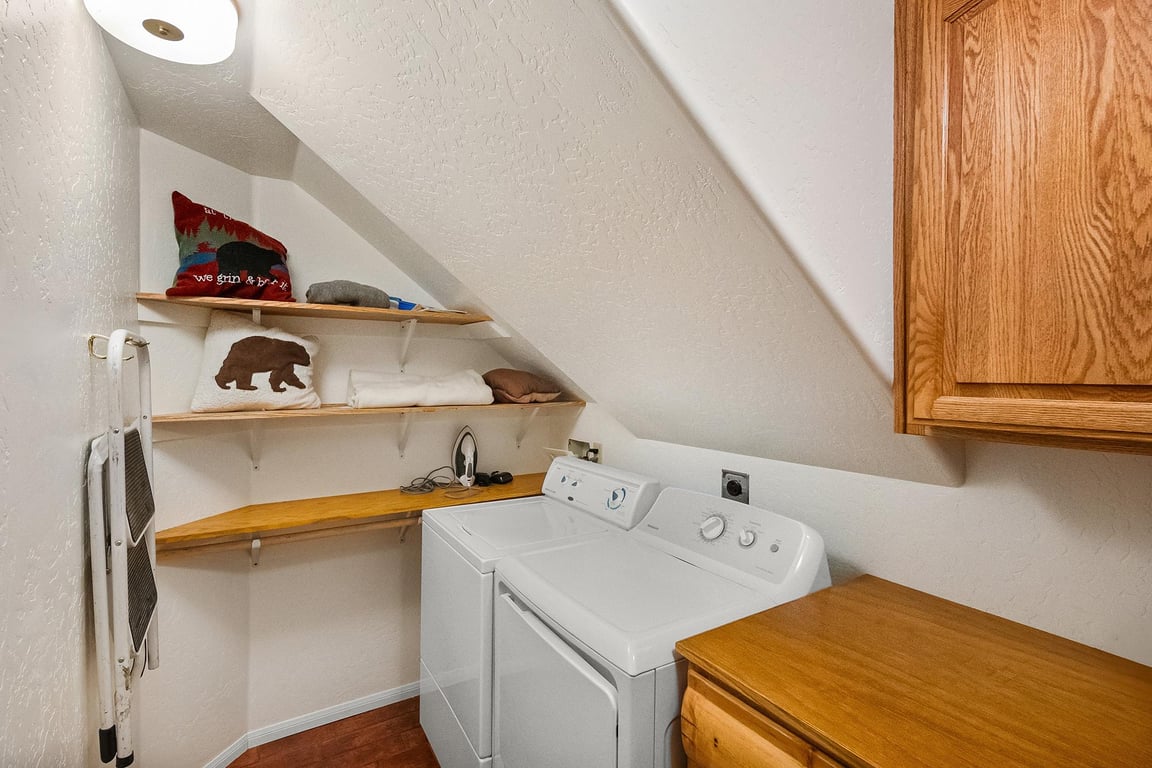 Cabin Image 35
