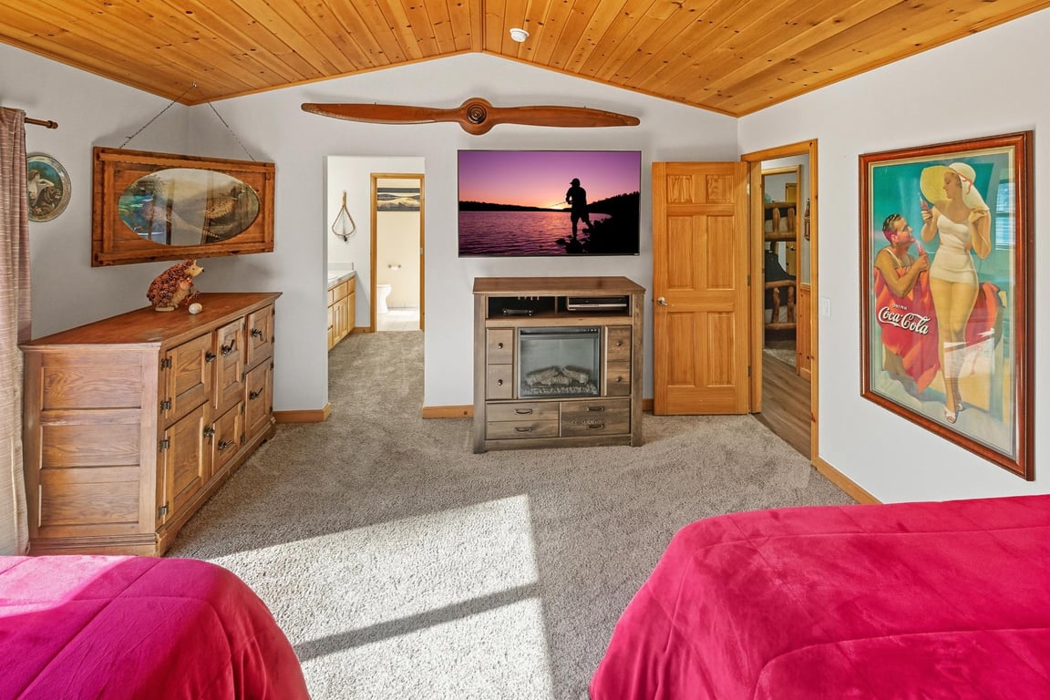 Cabin Image 47