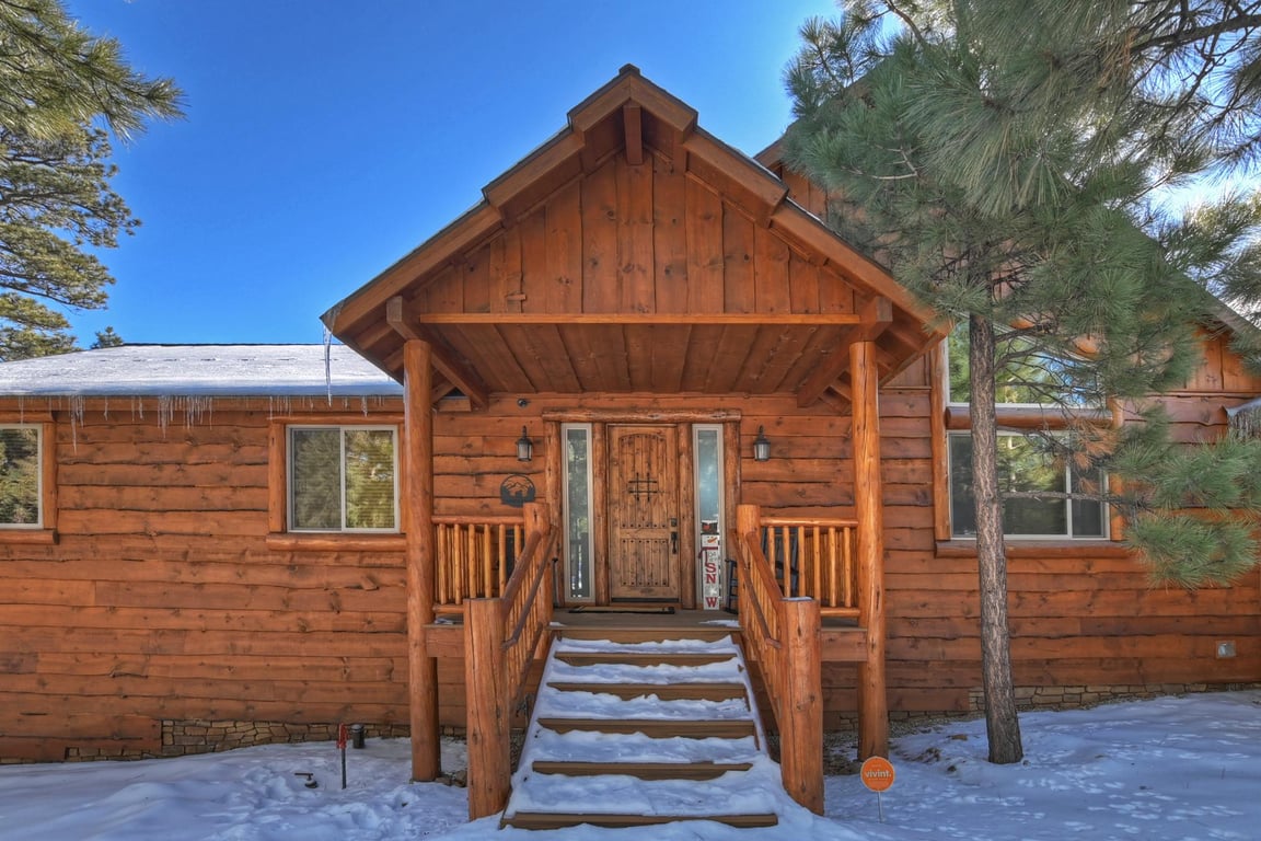 Cabin Image 6