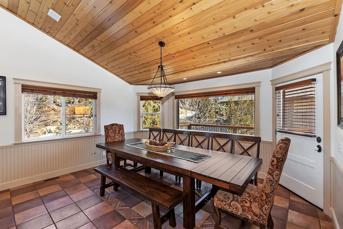 Cabin Image 15