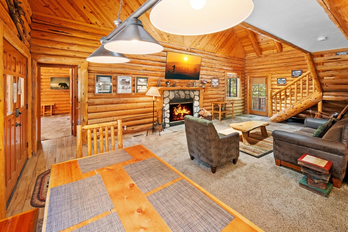 Cabin Image 9