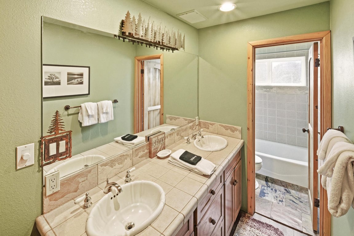 Cabin Image 41