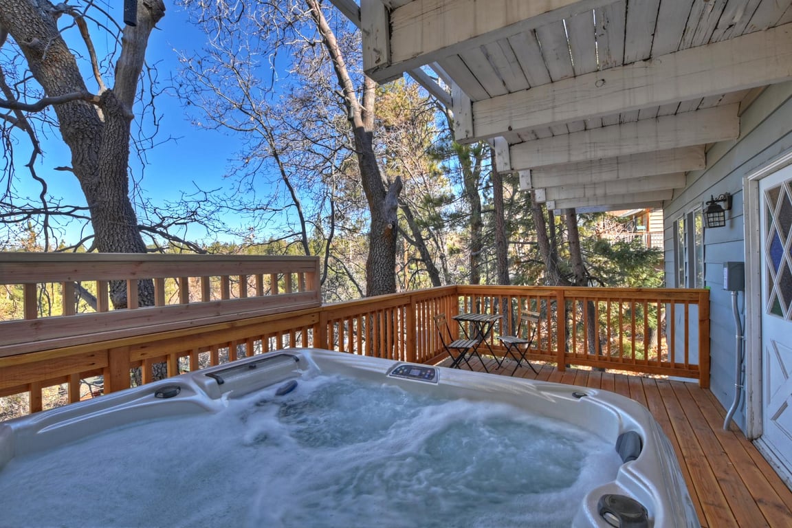 Cabin Image 11