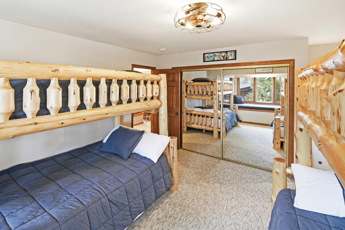 Cabin Image 68