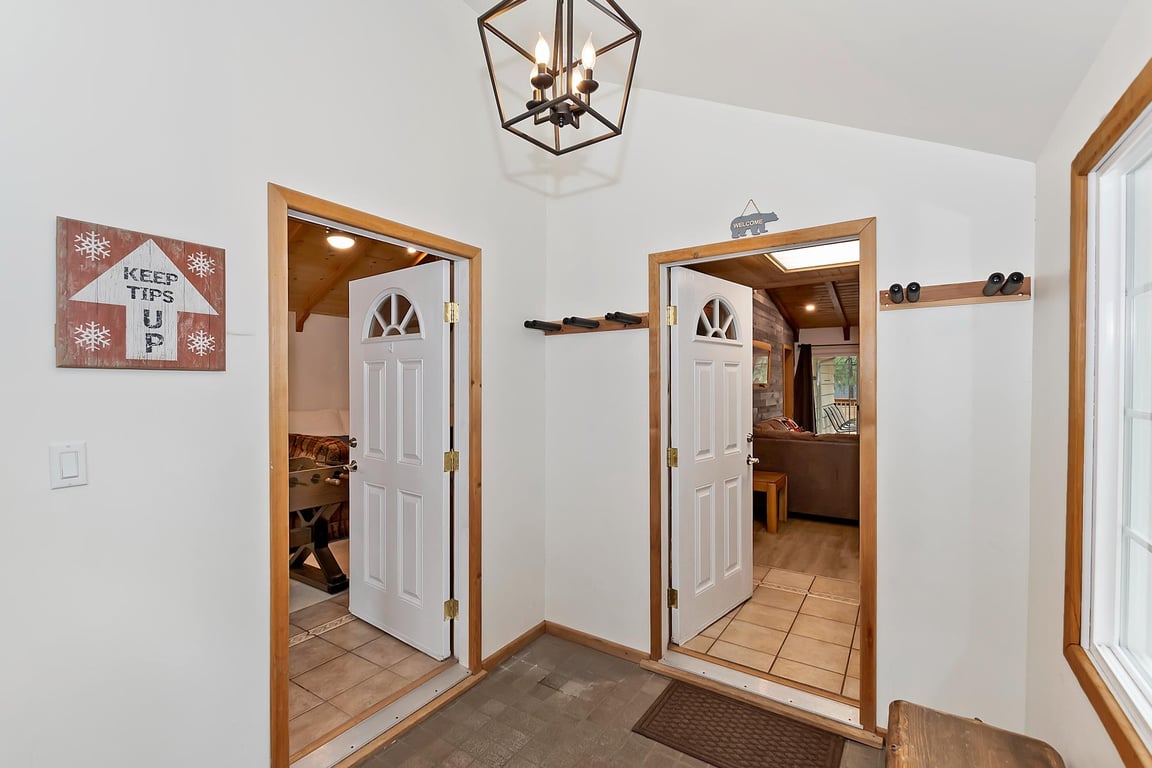 Cabin Image 6