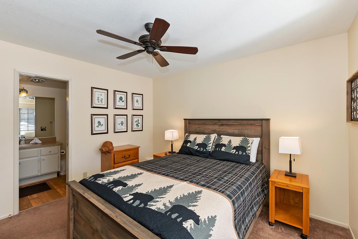 Cabin Image 21