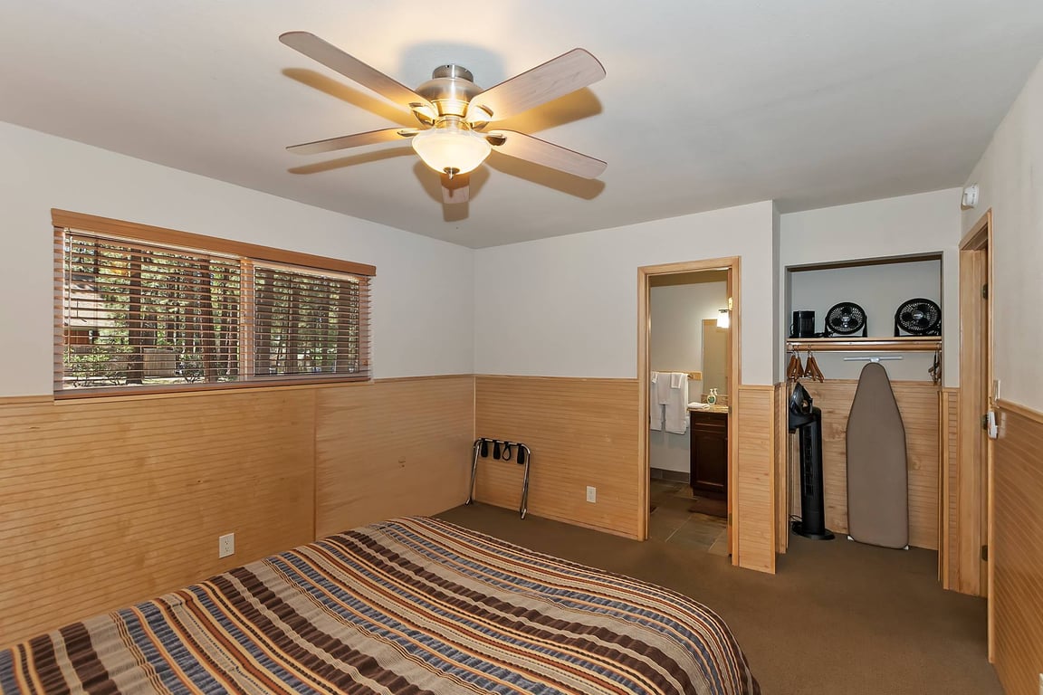 Cabin Image 13