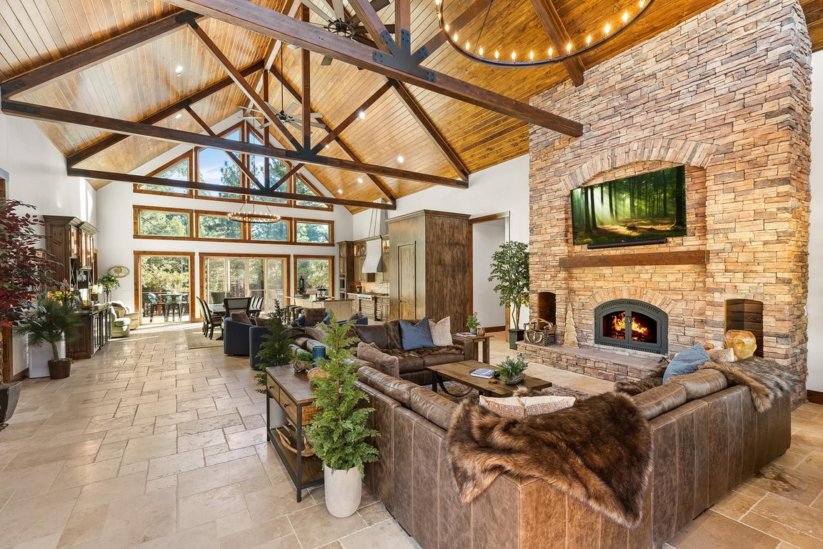 White Pine Lodge
