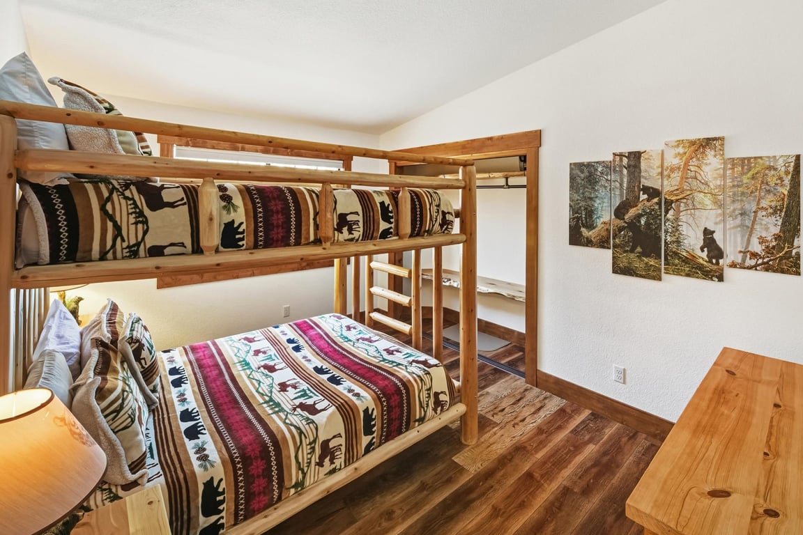 Cabin Image 56