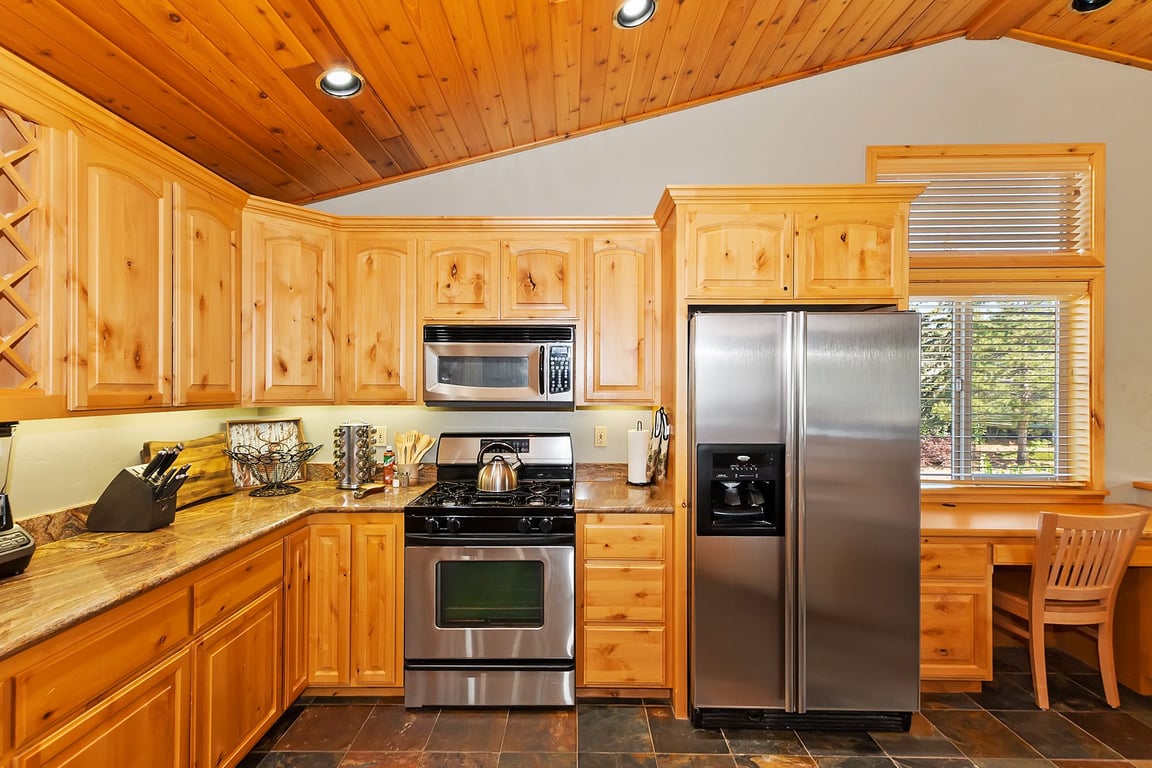 Cabin Image 9