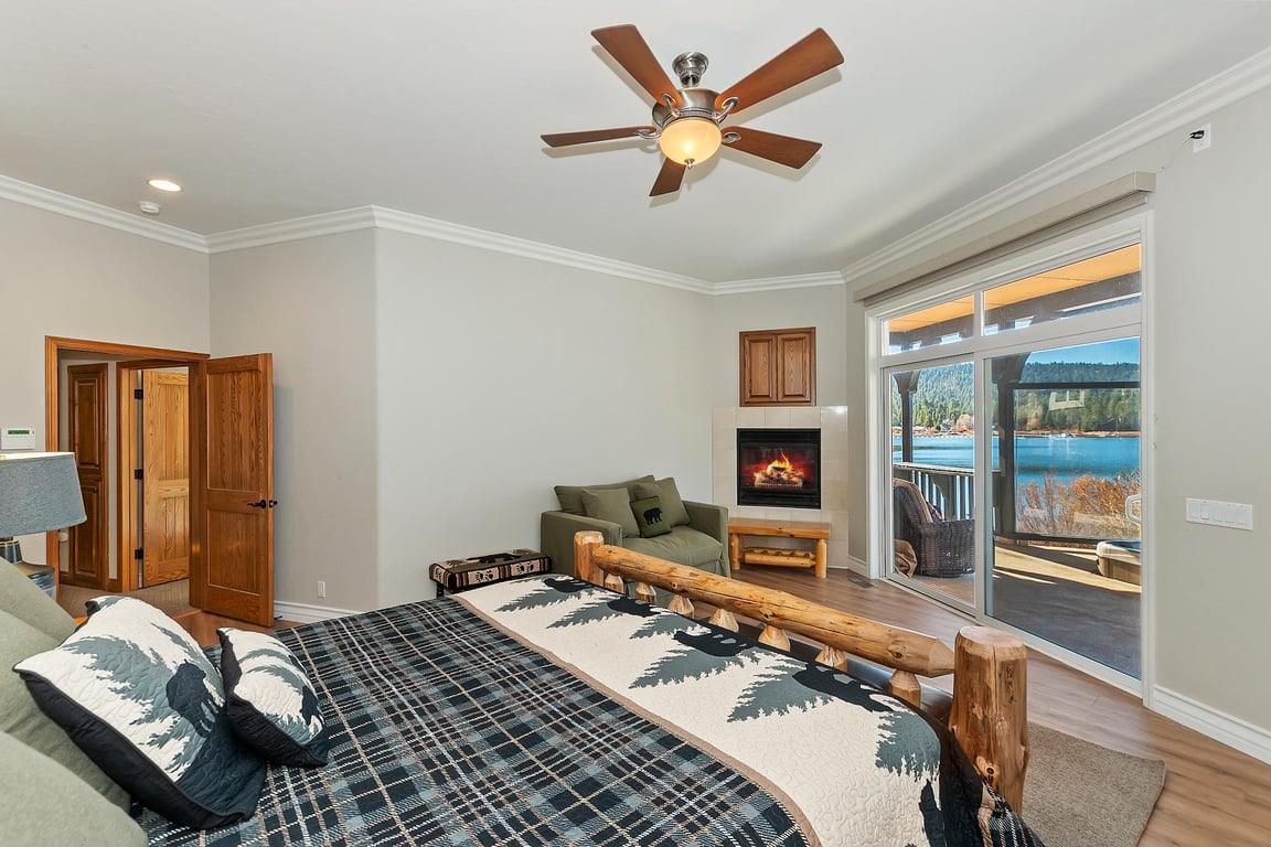 Cabin Image 54