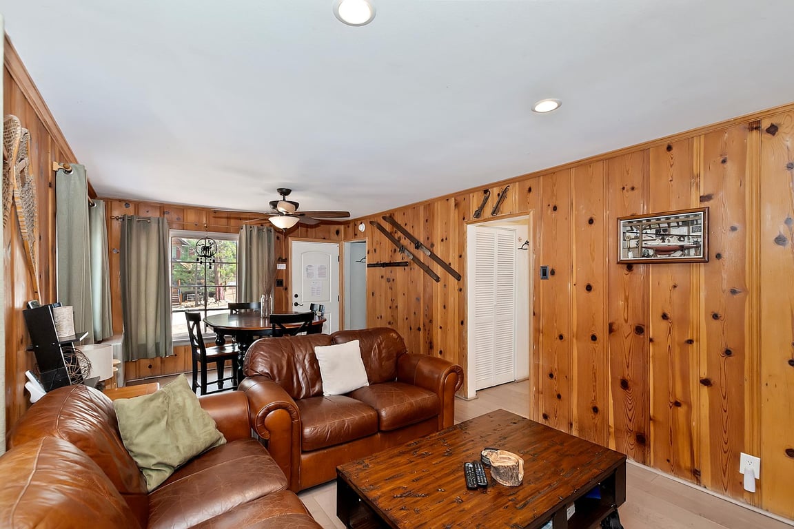 Cabin Image 7