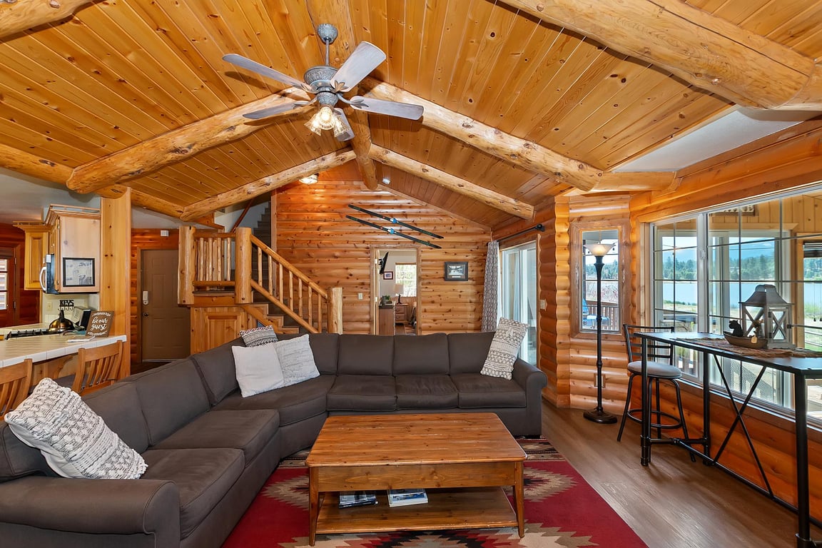 Cabin Image 8