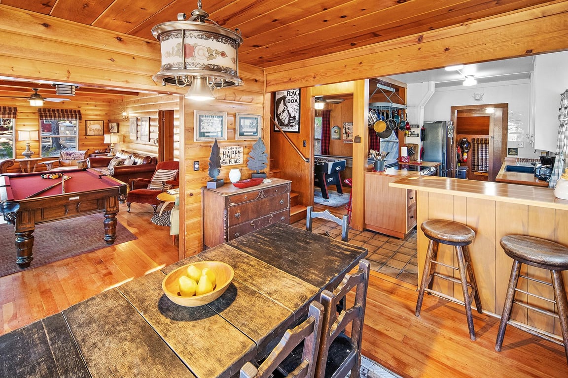 Cabin Image 17