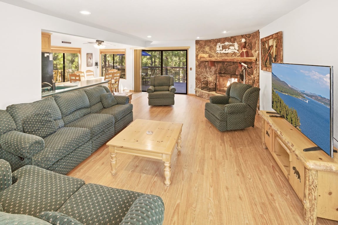 Big Bear Cabin - TheBearonMockingbird - 0002