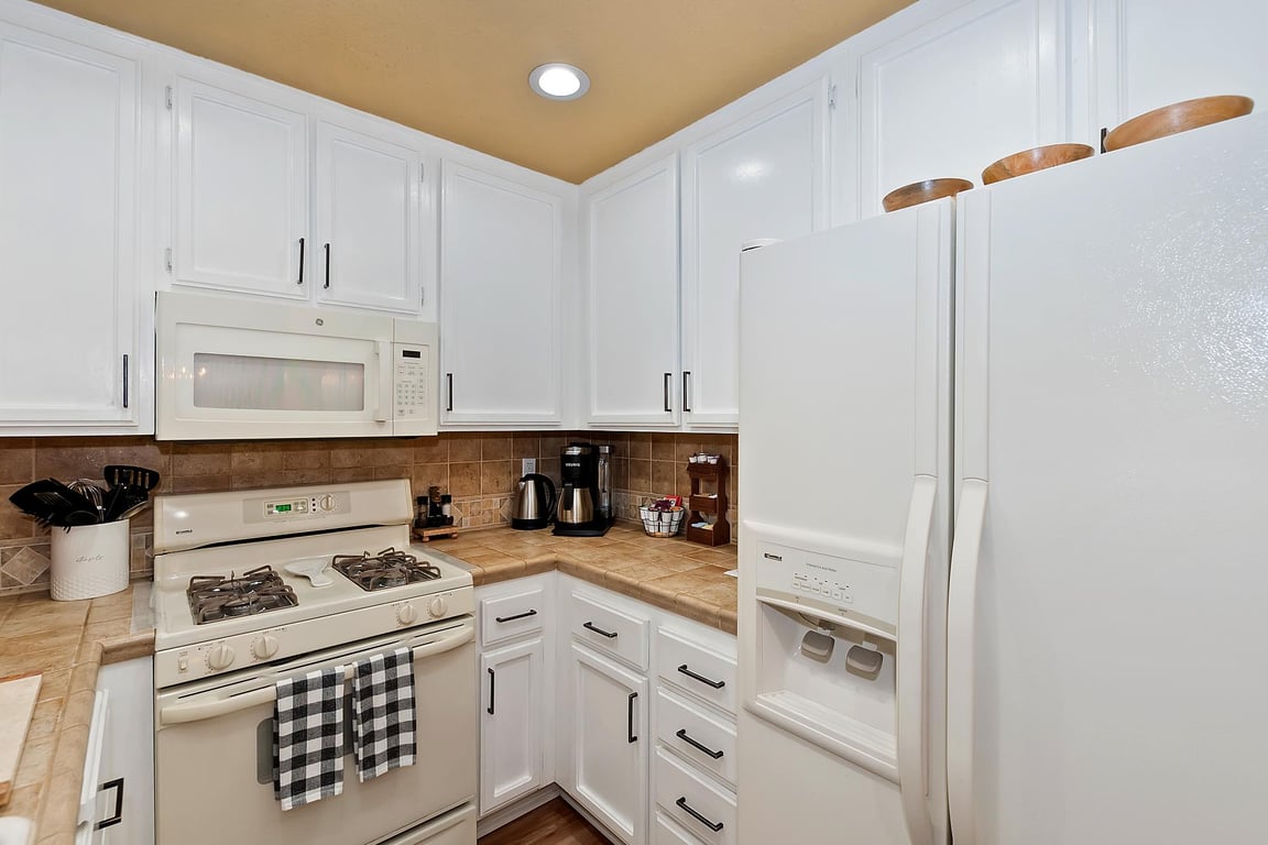 Cabin Image 18