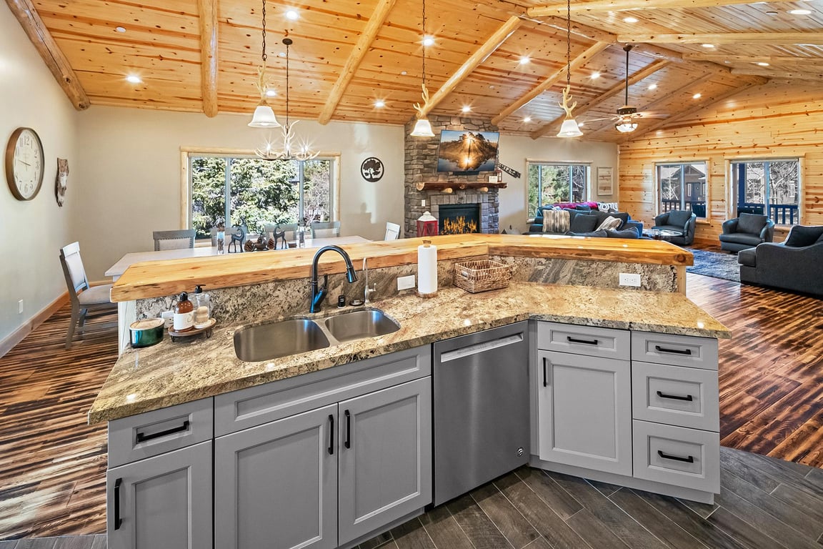 Cabin Image 20