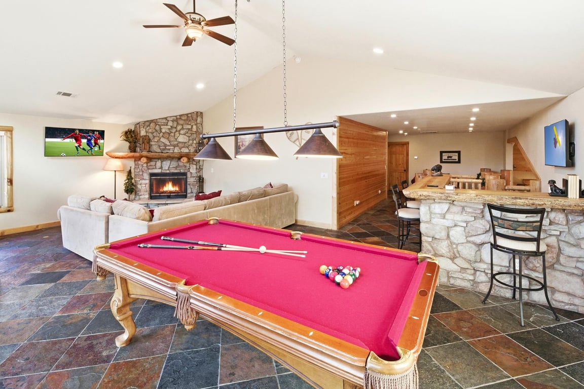 Cabin Image 4