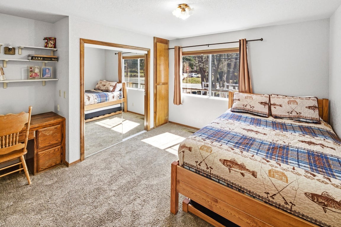 Cabin Image 28