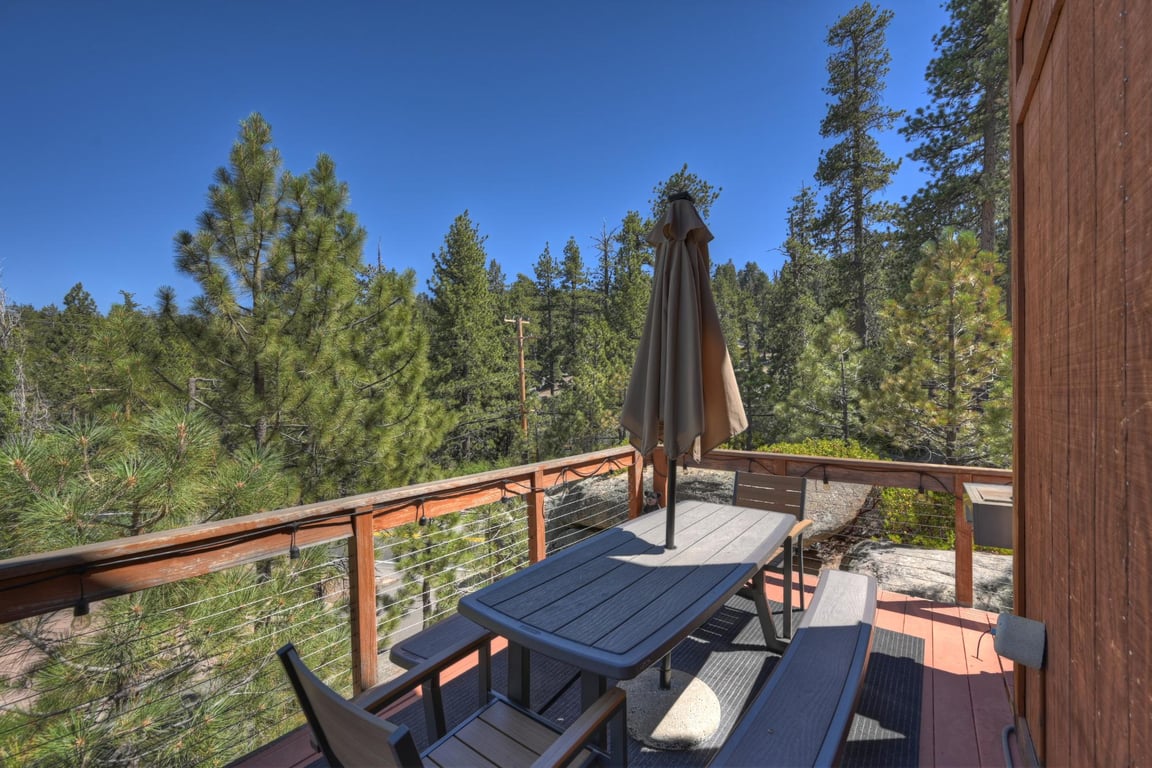 Cabin Image 11