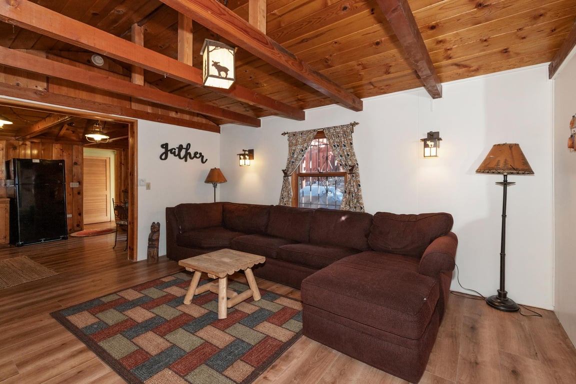 Cabin Image 18