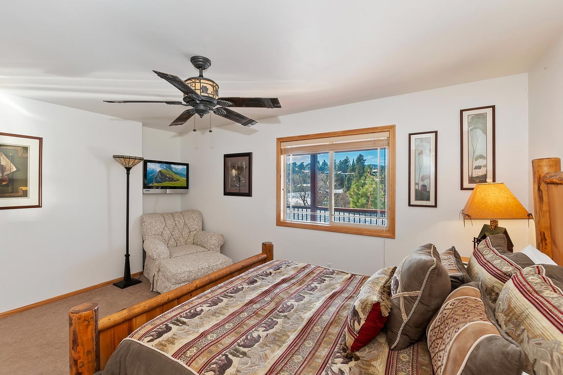 Cabin Image 19