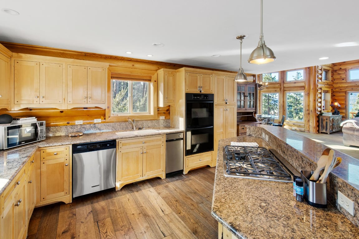 Cabin Image 13
