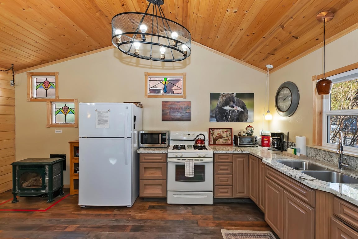 Cabin Image 7