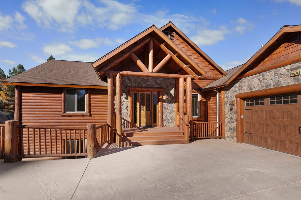 Cabin Image 6