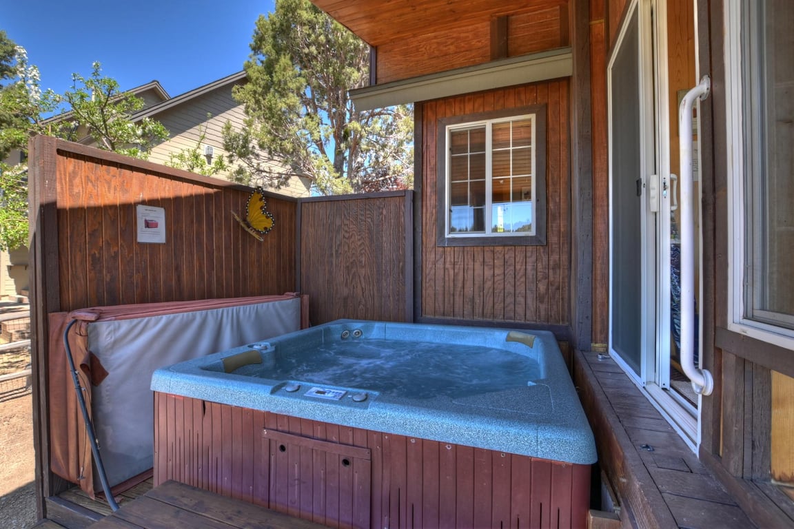 Cabin Image 36