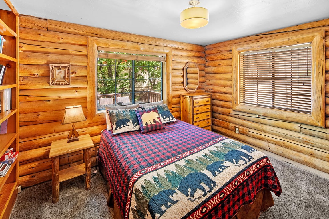 Cabin Image 23