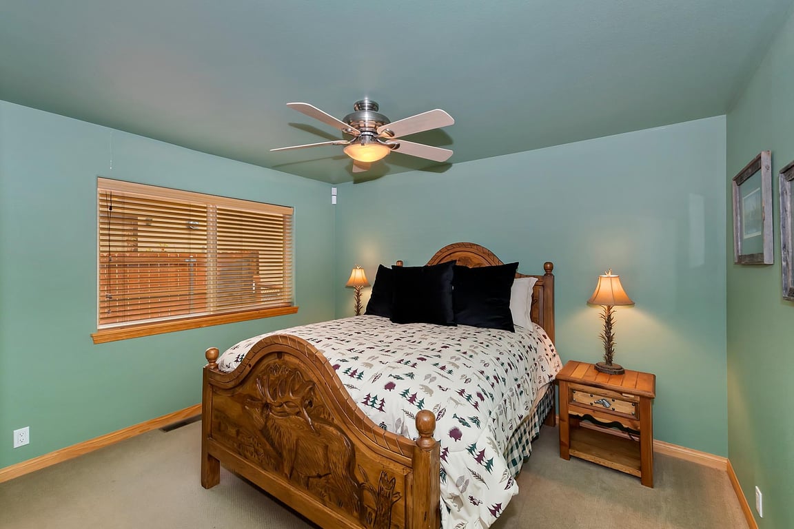 Cabin Image 32