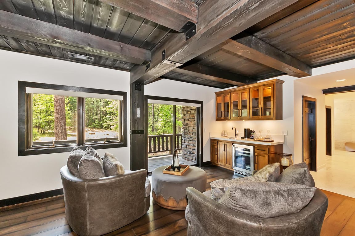 Cabin Image 45
