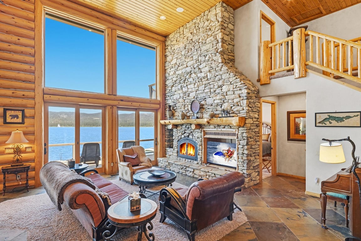 Cabin Image 12