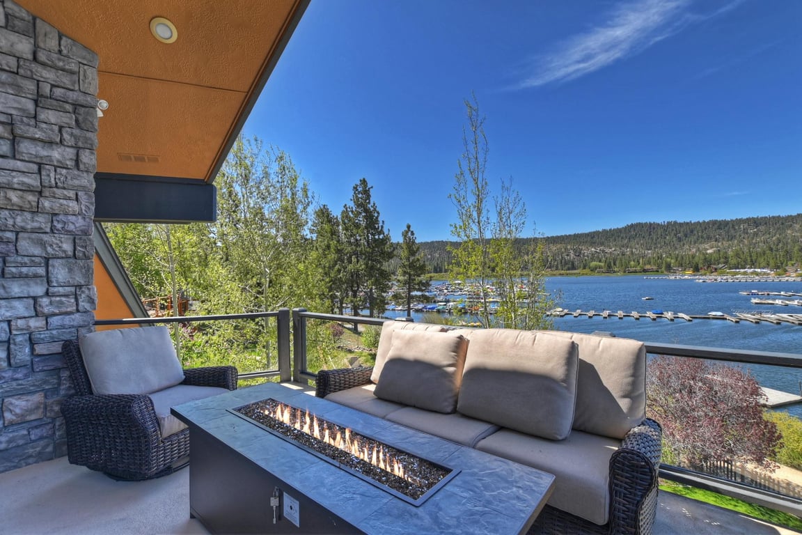 Cabin Image 12
