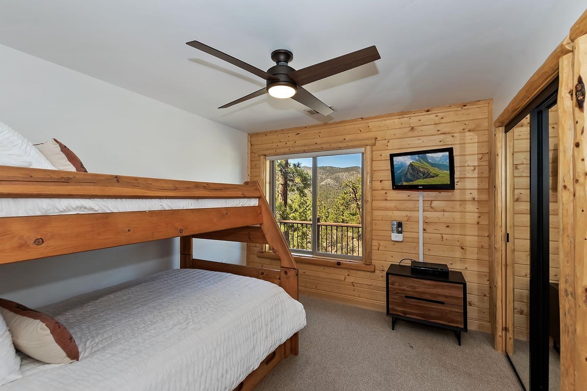 Cabin Image 31
