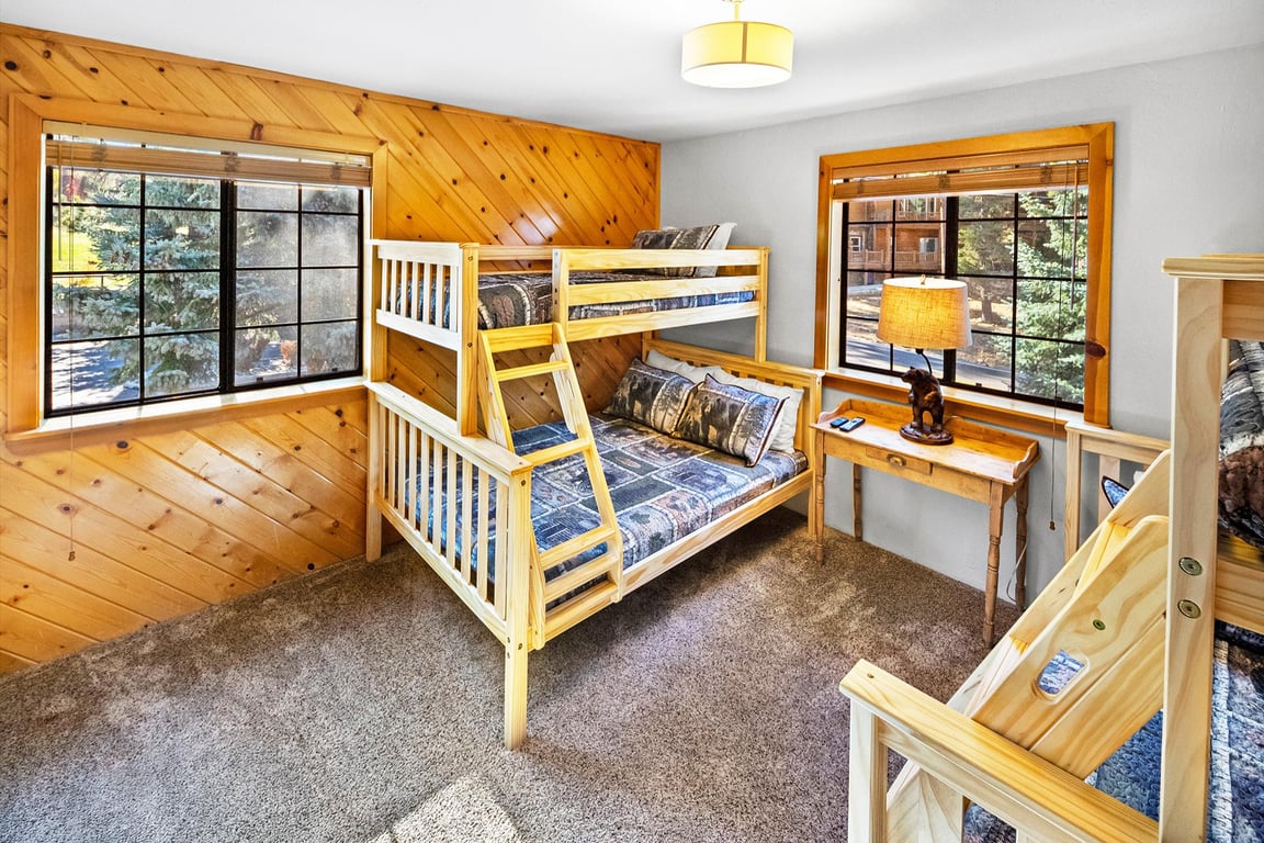 Cabin Image 29