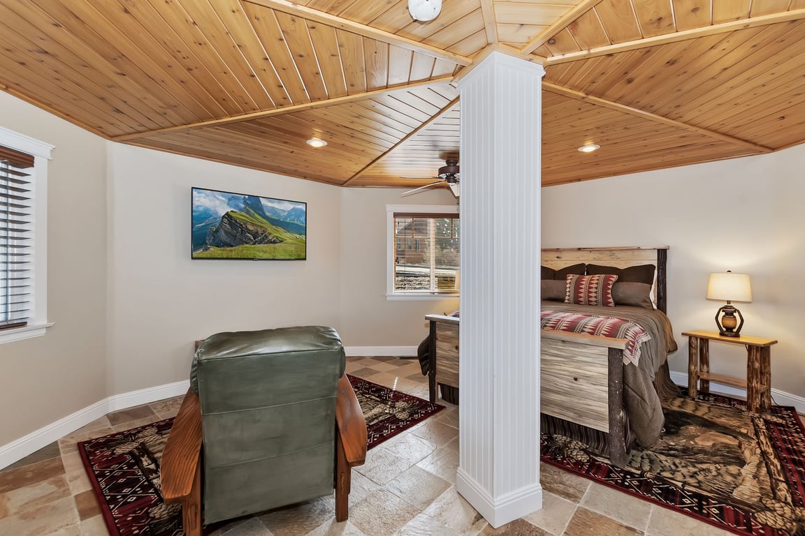 Cabin Image 49