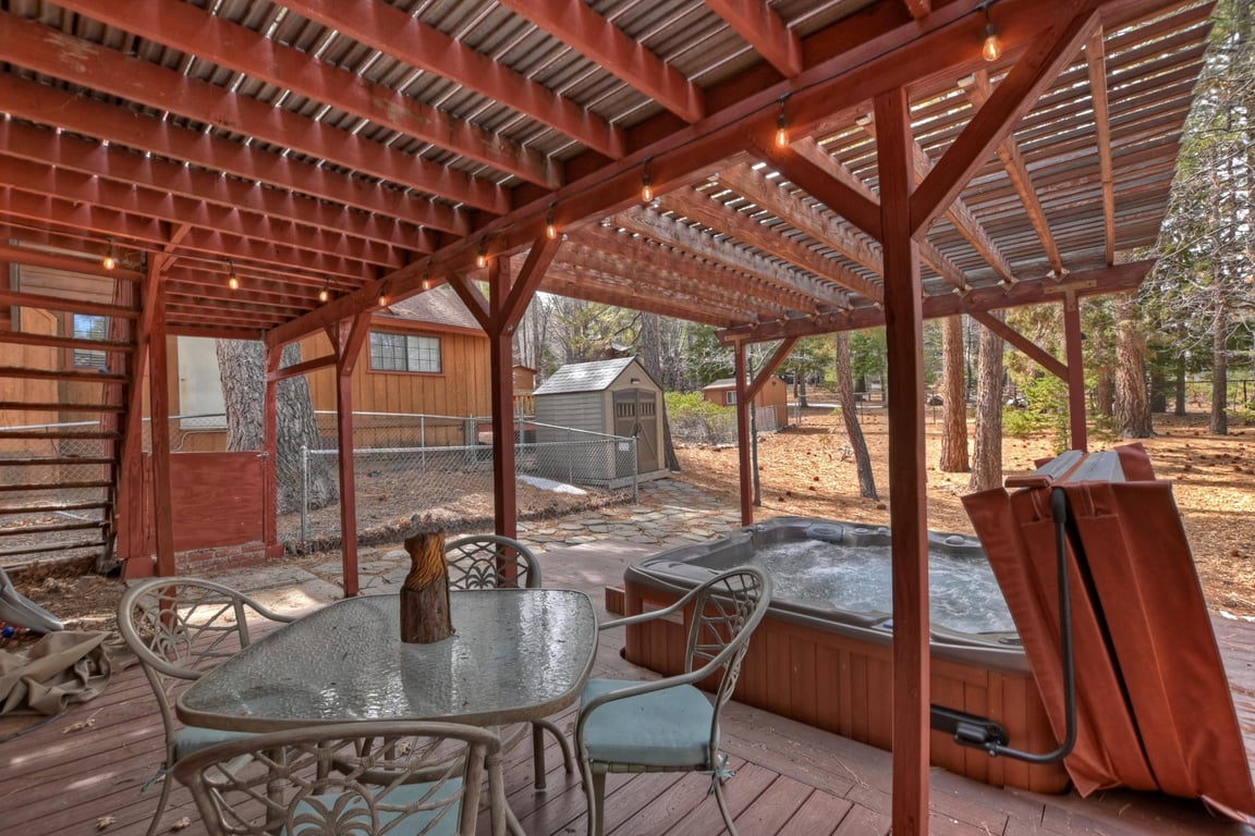 Cabin Image 29
