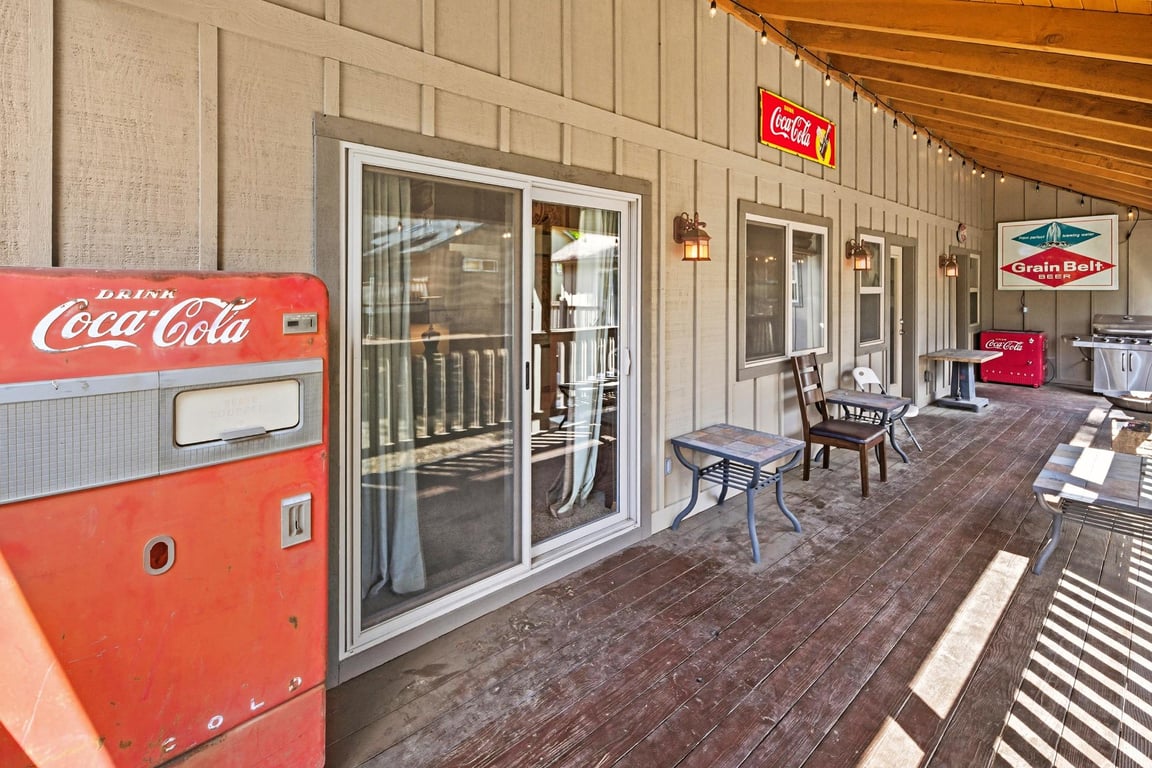 Cabin Image 35