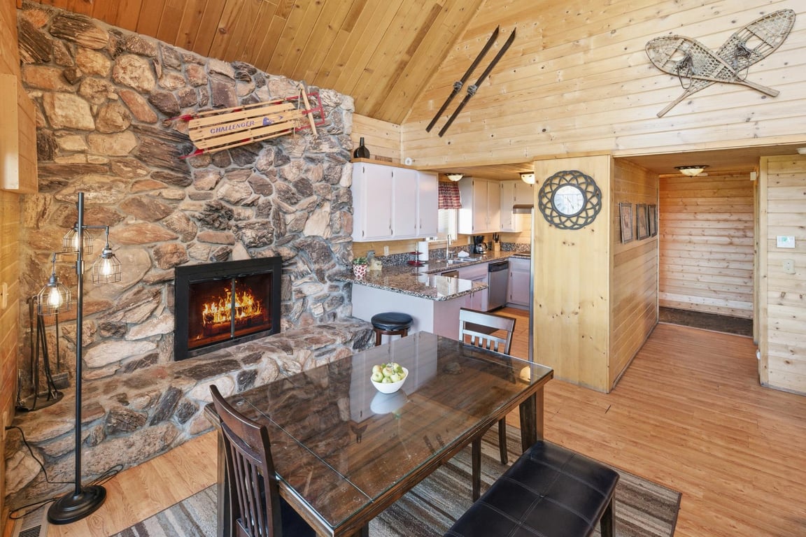 Cabin Image 20
