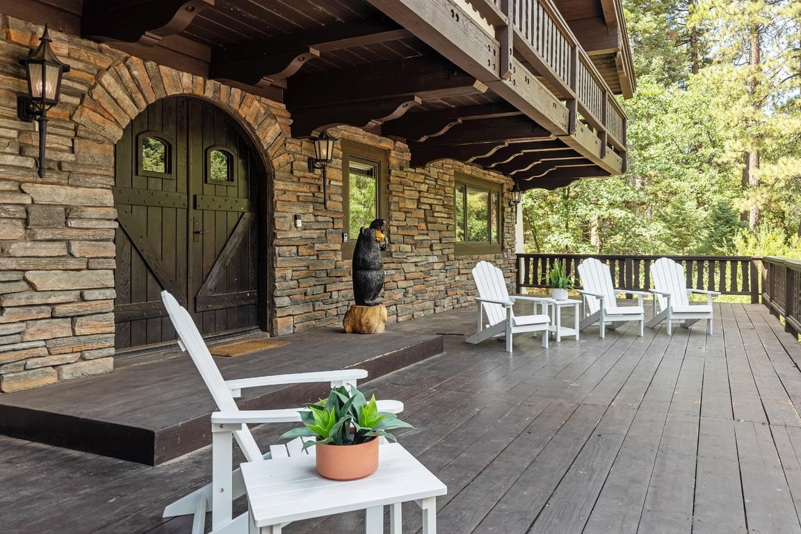 Cabin Image 6