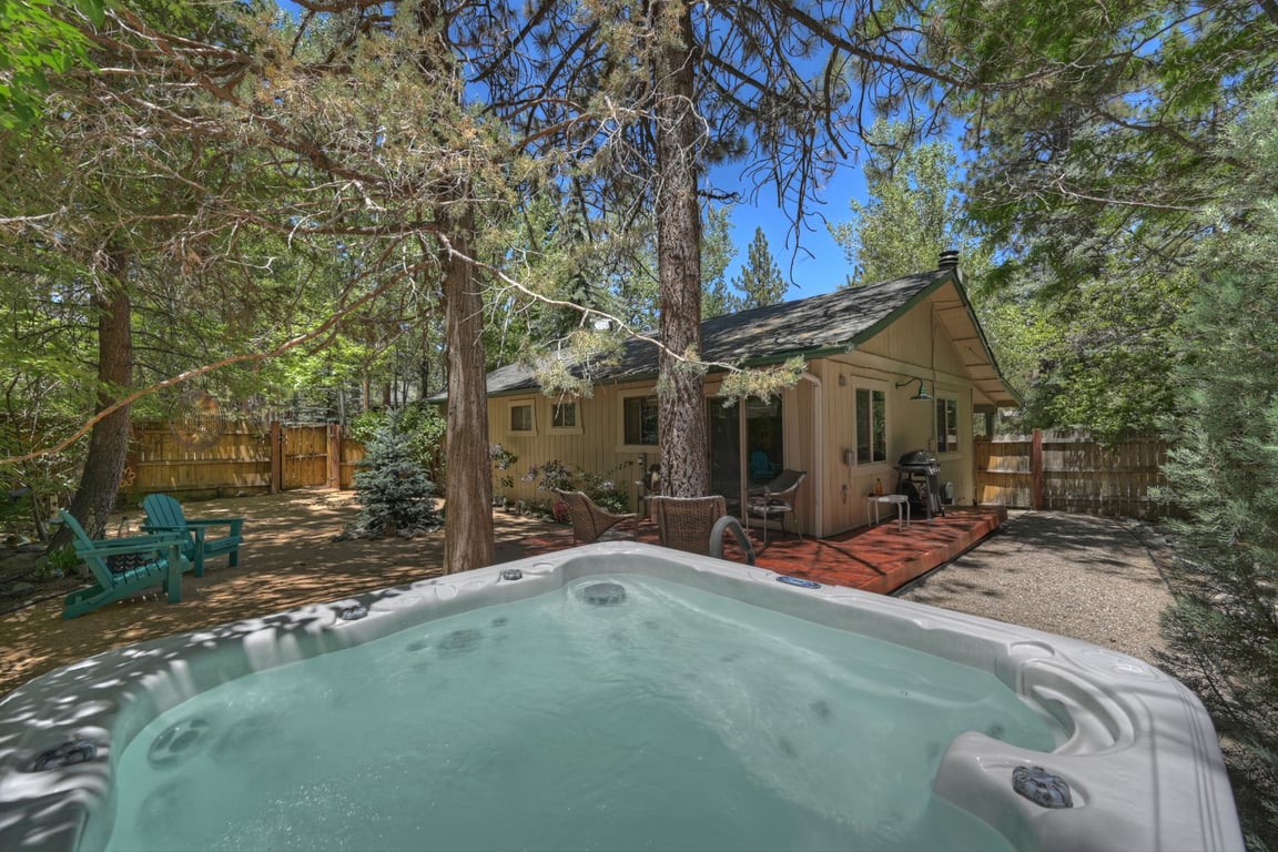 Snowcrest Cottage