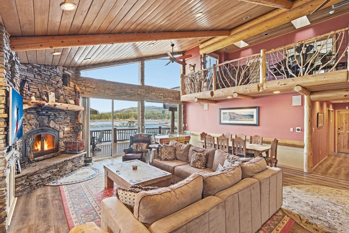 Cabin Image 11