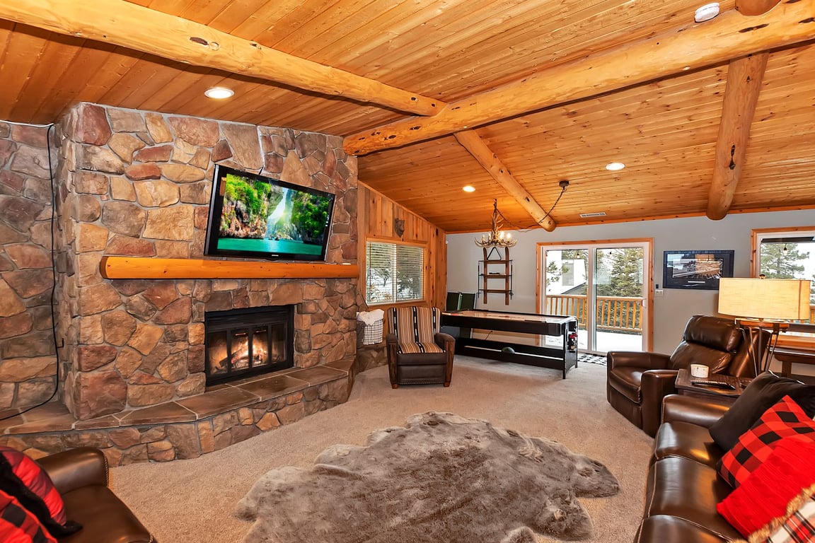 Cabin Image 6