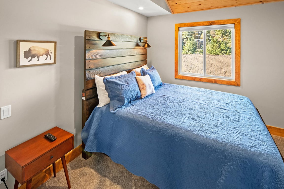 Cabin Image 35