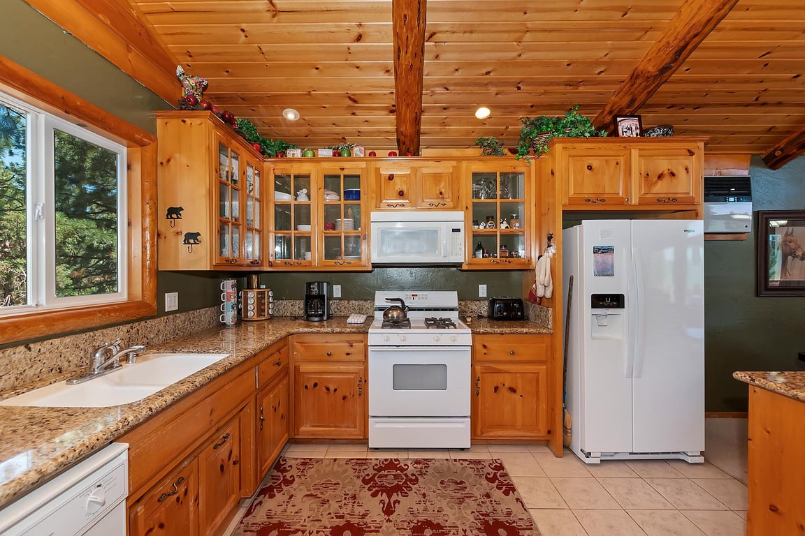 Big Bear Cabin - VillaGroveLodge - 0003